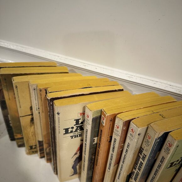 Louis Lamar Sacket Series 18 Book Complete Paperback Set - Picture 10 of 12